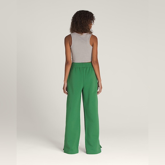 SOLD Vans Women’s Relay Track Pants- Fairway Green- Size XL - Picture 4 of 8